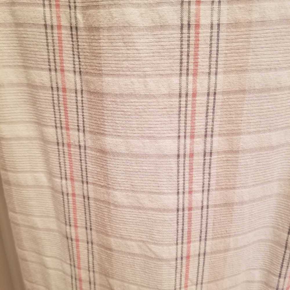 True Craft Ruffle Top - Picture 4 of 4